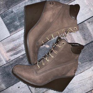 Timberland Cocoa Brown Leather Wedge Booties Size 6 $180